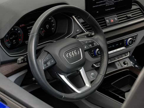 Used 2023 Audi Q5 2.0T Premium Plus w/ Premium Plus Package AWD/4WD image 19
