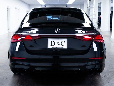 Used 2025 Mercedes-Benz E 53 AMG e 4MATIC Sedan w/ Driver Assistance Package image 5
