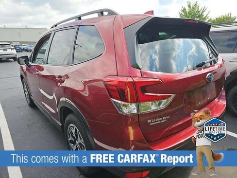 Used 2023 Subaru Forester Premium AWD/4WD image 5