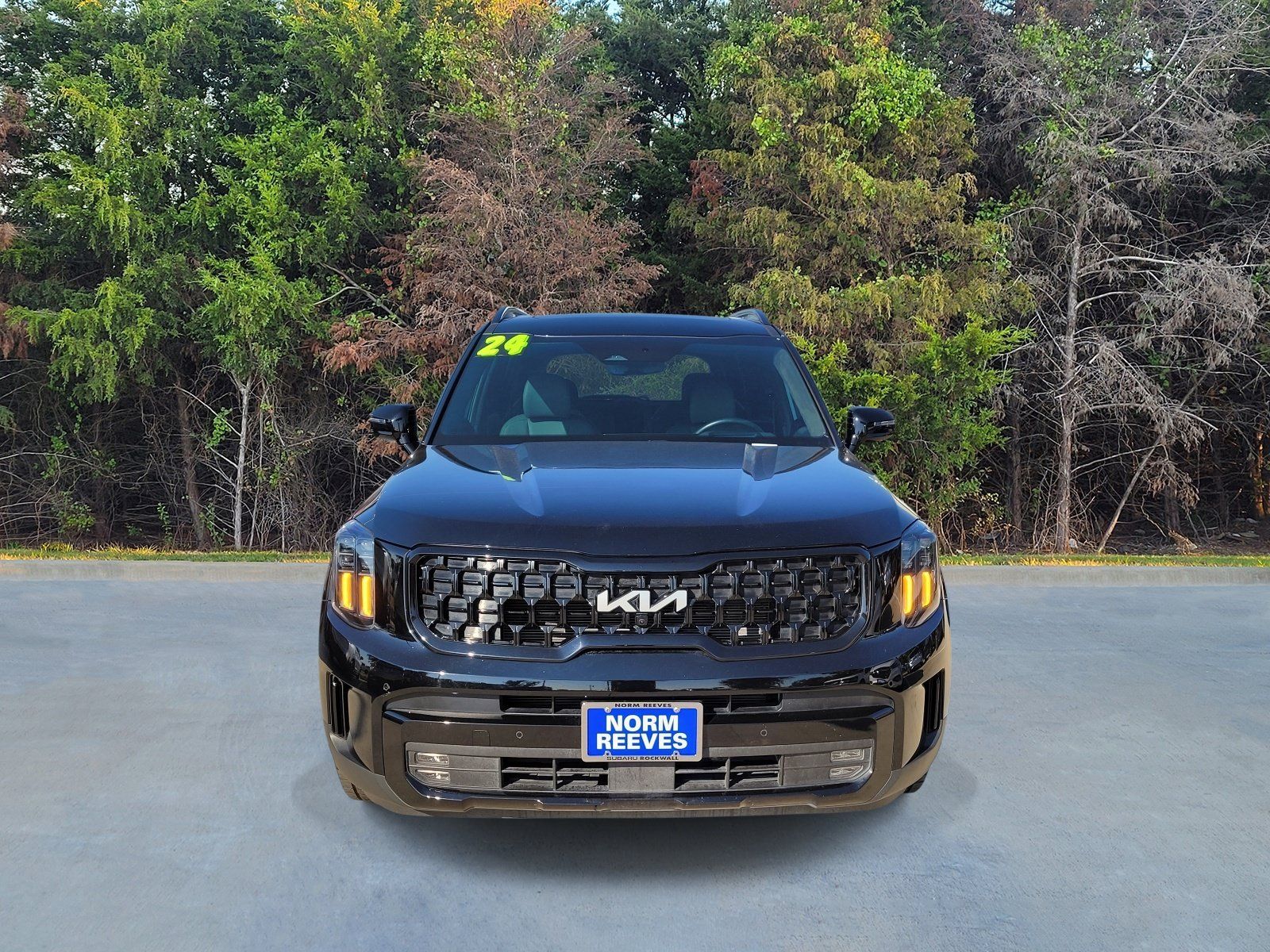Used 2024 Kia Telluride SX Prestige X-Pro AWD/4WD image 2