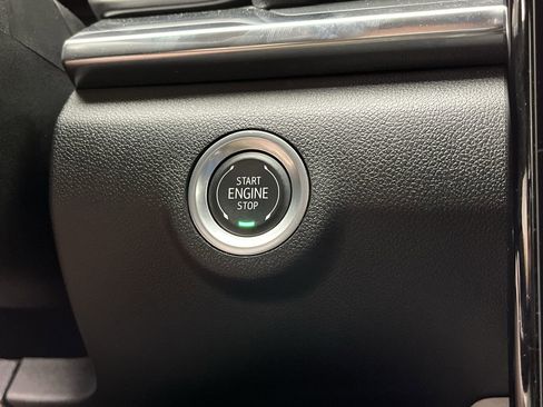 Certified 2025 GMC Terrain Elevation AWD/4WD image 20