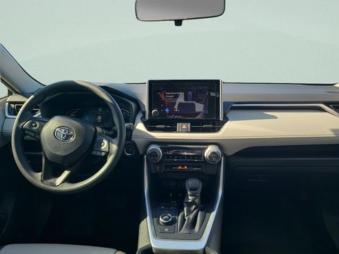 Certified 2025 Toyota RAV4 XLE AWD/4WD image 11