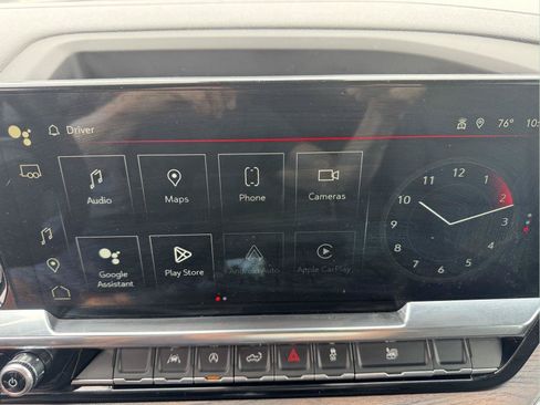Used 2024 GMC Sierra 1500 SLT AWD/4WD image 24