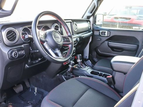 Used 2022 Jeep Gladiator Rubicon w/ Trailer Tow Package AWD/4WD image 23