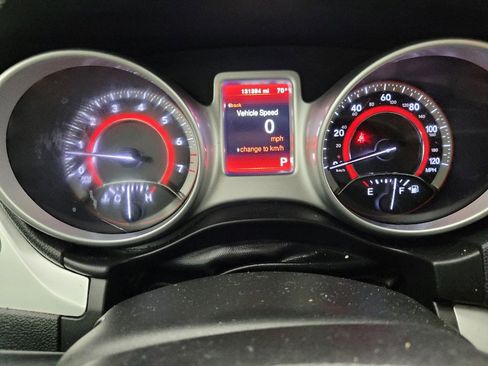Used 2018 Dodge Journey SE FWD image 23