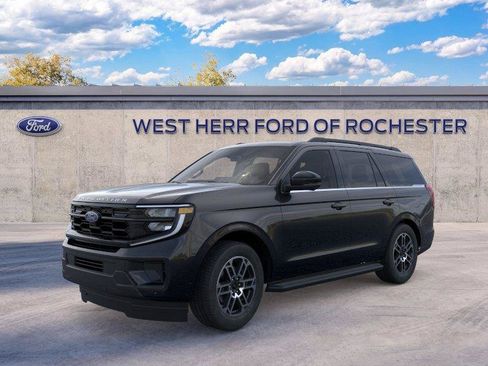 Used 2026 Ford Expedition Active AWD/4WD image 2
