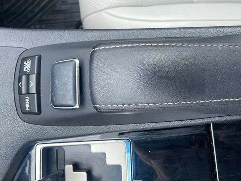 Used 2013 Lexus ES 350 ES 350 Sedan 4D image 23