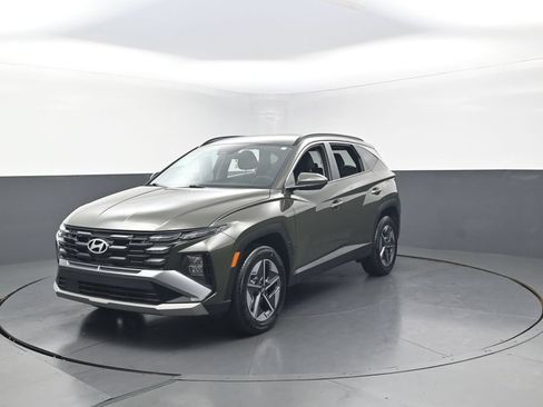 Used 2025 Hyundai Tucson SEL AWD/4WD image 40