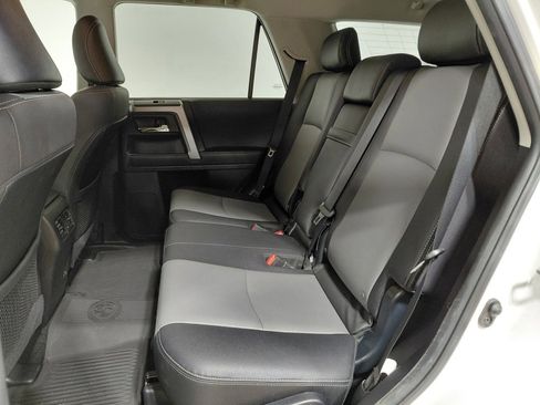 Used 2020 Toyota 4Runner SR5 image 39