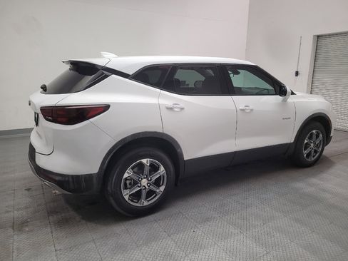 Used 2025 Chevrolet Blazer LT FWD image 10