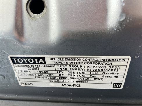 Used 2019 Toyota Camry XLE image 37