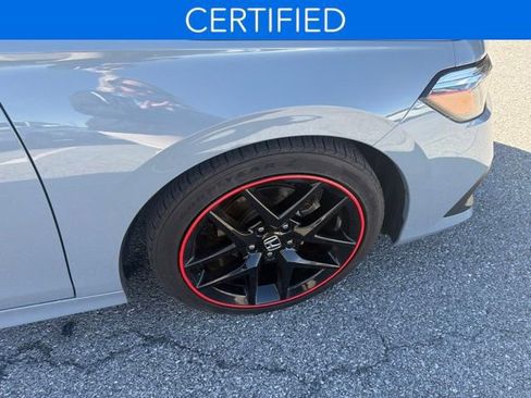 Used 2024 Honda Civic Sport image 13