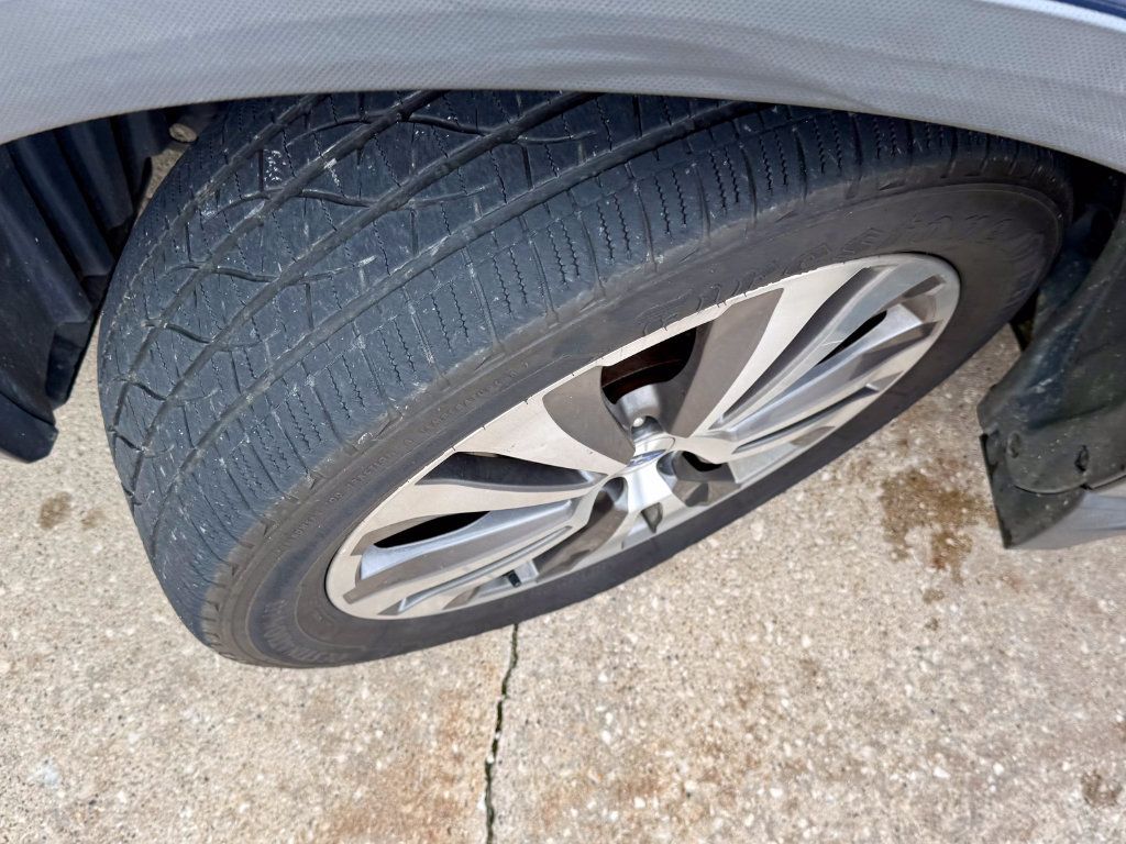 Used 2019 Subaru Ascent Touring AWD/4WD image 36