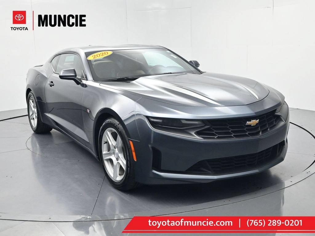 Used 2020 Chevrolet Camaro LT w/ Technology Package RWD image 1