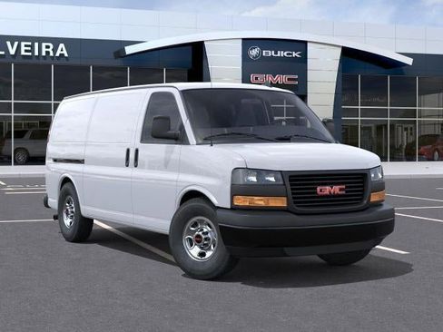 New 2024 GMC Savana 2500 Base w/ Driver Convenience Package image 34