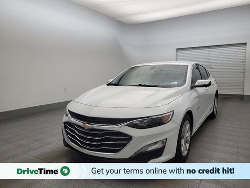 Used 2021 Chevrolet Malibu LT image 1