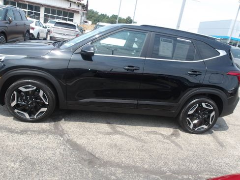 Used 2024 Kia Seltos SX AWD/4WD image 4