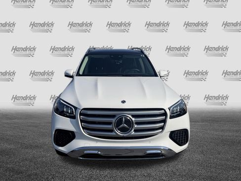 Certified 2026 Mercedes-Benz GLS 450 4MATIC image 3