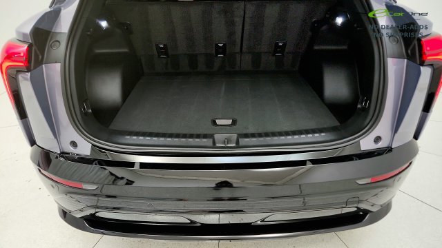 Used 2024 Chevrolet Blazer EV RS AWD/4WD image 28
