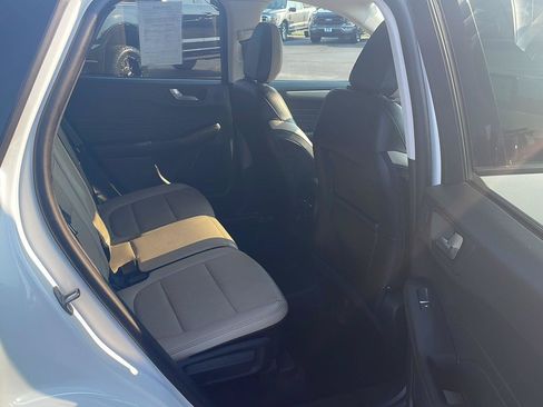 Certified 2022 Ford Escape SEL w/ Technology Package FWD image 26
