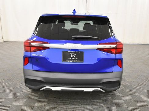 Certified 2023 Kia Seltos LX image 6