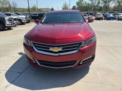 Used 2019 Chevrolet Impala LT w/ LT Convenience Package image 29
