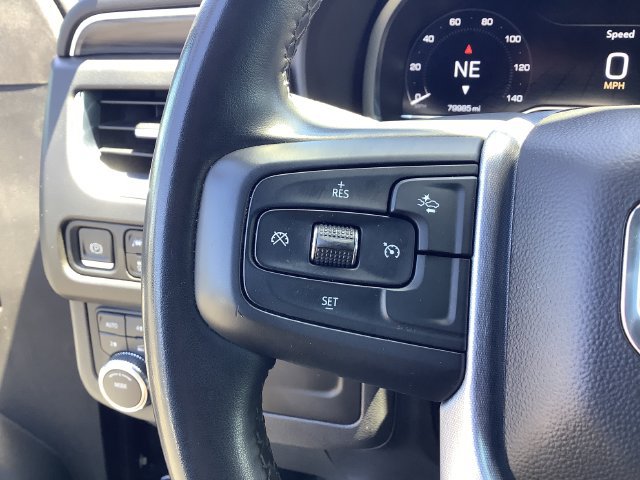 Used 2023 GMC Yukon SLT AWD/4WD image 13