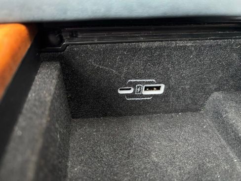 Used 2022 Jeep Grand Wagoneer Series III w/ Rear Seat Video Group 1 image 32