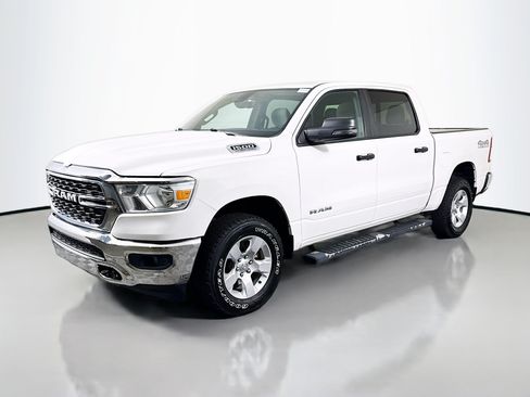 Used 2023 RAM 1500 Big Horn AWD/4WD image 4