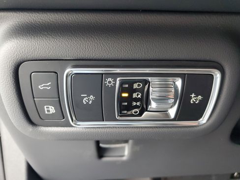 New 2026 Lincoln Nautilus Reserve image 14