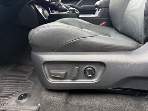 Certified 2026 Toyota 4Runner Limited AWD/4WD image 17