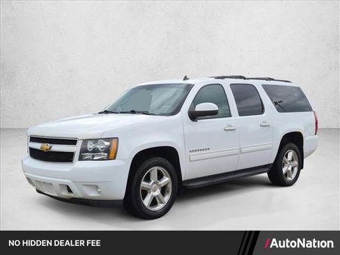 Used 2014 Chevrolet Suburban LT AWD/4WD image 1