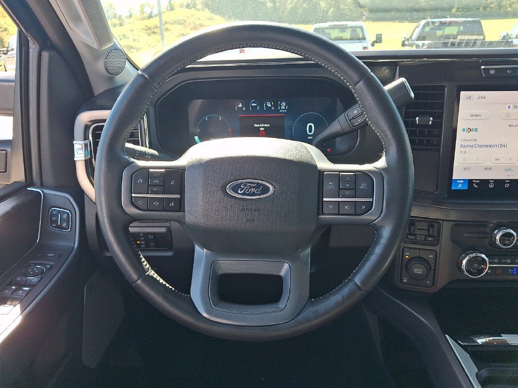 Used 2024 Ford F250 Lariat w/ FX4 Off-Road Package AWD/4WD image 19