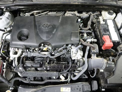 Used 2023 Toyota Camry LE image 22