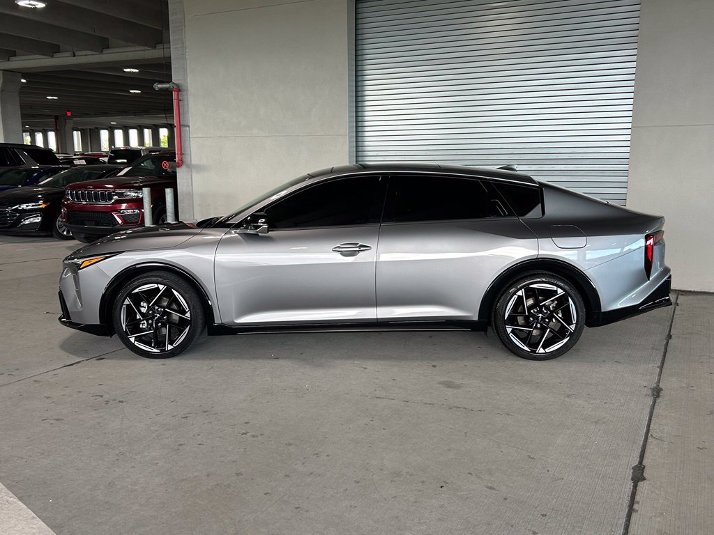 Used 2025 Kia K4 GT-Line w/ GT-Line Sunroof Package FWD image 2