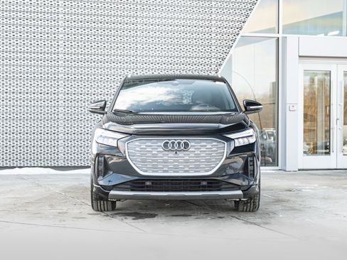 Certified 2023 Audi Q4 e-tron Premium Plus w/ Premium Plus image 32