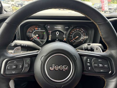 Used 2024 Jeep Wrangler Unlimited Rubicon 392 AWD/4WD image 11