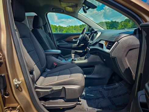 Used 2018 GMC Terrain SLE w/ Driver Convenience Package AWD/4WD image 39