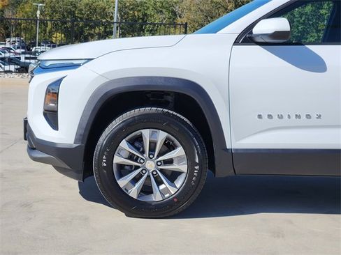 New 2026 Chevrolet Equinox LT image 8