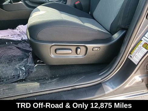 Used 2021 Toyota Tacoma TRD Off-Road image 14