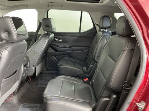 Used 2019 Chevrolet Traverse Premier AWD/4WD image 28