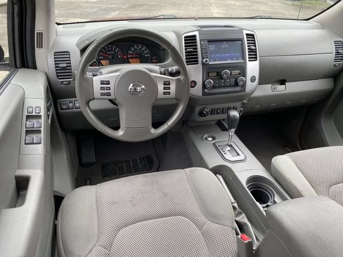 Used 2021 Nissan Frontier SV AWD/4WD image 15