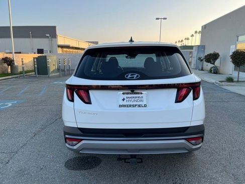 New 2026 Hyundai Tucson SE image 25