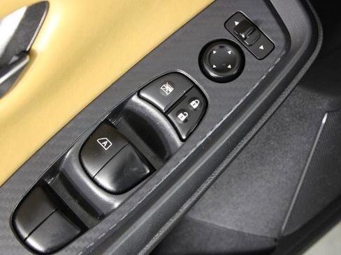 Certified 2023 Nissan Sentra SV w/ SV Premium Package FWD image 24