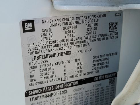 Used 2023 Buick Envision Preferred AWD/4WD image 34