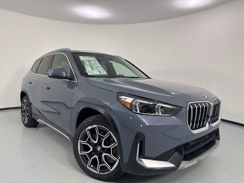 New 2026 BMW X1 xDrive28i w/ Technology Package AWD/4WD image 16