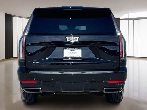 New 2026 Cadillac Escalade ESV Platinum Sport w/ LPO, ONYX Package image 4