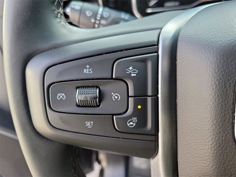 Used 2024 GMC Sierra 1500 SLE w/ Preferred Package image 22