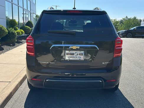 Used 2017 Chevrolet Equinox Premier w/ Enhanced Convenience Package AWD/4WD image 6