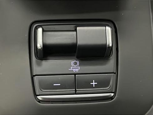 Used 2025 GMC Sierra 1500 Denali Ultimate AWD/4WD image 30